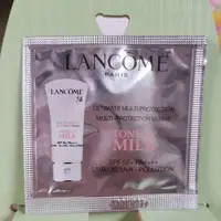 在飛比找蝦皮購物優惠-Lancome 蘭蔻 超輕盈UV 水凝露 提亮素顏霜 BB霜