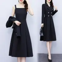 在飛比找momo購物網優惠-【KVOLL】玩美衣櫃黑色裙套裝搭時尚外套二件套裝M-5XL