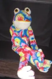 Peace And Love Novelty Inc. Rainbow hippie Frog Plush Love On Chest Brand New