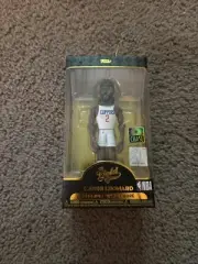 Funko Vinyl Gold 5 in: Kawhi Leonard (Chase)