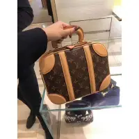 在飛比找Yahoo!奇摩拍賣優惠-LV Mini Luggage 迷你行李箱 M44581 走