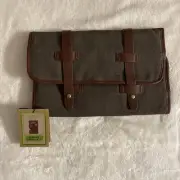 John Bartlett Statements Hanging Travel Kit, New With Tags
