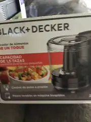 NEW Black & Decker 1.5 cup capacity one-touch chopper