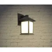 Victorian Outdoor Coach Light in Black or Bronze