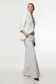 Compact Stretch Darted Suit