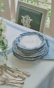 [Moda Domus] Set-of-Six Lily Of The Valley Ceramic Dinner Plates
