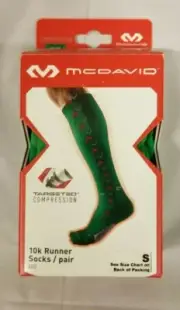 McDavid 8832 10K Runner Targeted Compression Socks, Green, Small