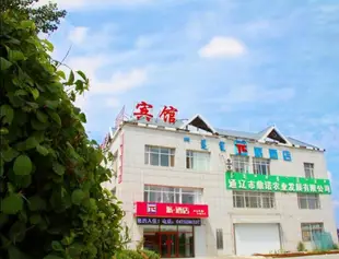 派酒店.通遼河西遼河公園店Pai Hotel. Tongliao Hexi Liaohe Park