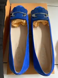 在飛比找Yahoo!奇摩拍賣優惠-TOD'S 娃娃鞋 36號藍色