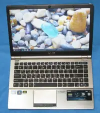 在飛比找Yahoo!奇摩拍賣優惠-ASUS U46SV i5-2410 14吋 香檳金 鋁合金