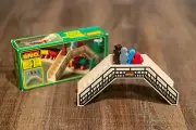 BRIO Vintage Fits Thomas & Friends Railway Pedestrian Bridge (1970's) #33568