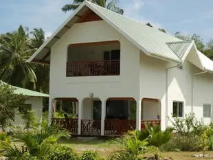 Fairy-Tern Chalets Cerf Island