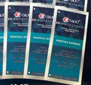 Crest 3D Whitestrip 1 Hour MONTHLY Express 6 strips (3 Treatments) Exp 1/2026
