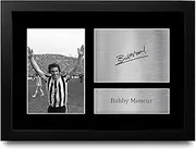 HWC Trading FR A4 Bobby Moncur Magpies Gifts Printed Signed Autograph Picture for Football Fans and Supporters - A4 Framed
