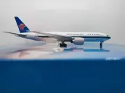 1:400 Phoenix CHIAN SOUTHERN CARGO BOEING B777-200F Diecast Aircraft Plane Model