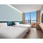 Days Inn by Wyndham Zhuhai Gongbei Port