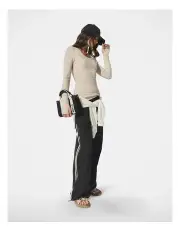 [Decjuba] D-Luxe Bamboo Thumbhole Top