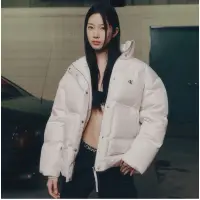 在飛比找蝦皮購物優惠-韓國 CalvinKlein CK女裝 短版立領羽絨外套 寬