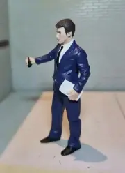 Figure Man Salesman Painted Standing Garage Dealership Diorama 1:24 Model