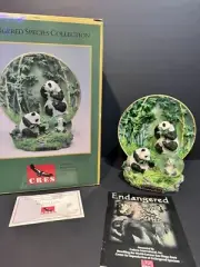VTG Panda Cadona 1999 Endangered Species Collection Plate Decor NIB