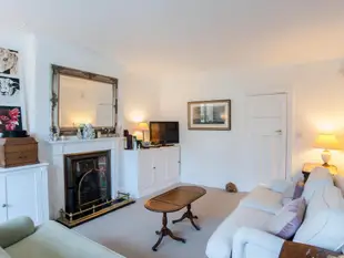 Veeve 4 Bedroom House With Garden Pensford Avenue Richmond