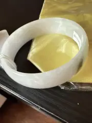 纯天然翡翠A货 52.6 mm Grade A Burmese Myanmar Jadeite Bangle 紫羅蘭粉紫 52 Mm