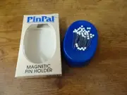 Pinpal MAGNETIC PIN HOLDER-oval by Dritz dated 1986-Blue w/some pins NIB