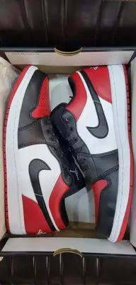 在飛比找Yahoo!奇摩拍賣優惠-Nike Jordan 1 Low 喬丹 AJ1 一代 1代