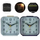 High Performance Quartz Alarm Clock Bedside Clocks Non-ticking Snooze Design