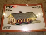 Sealed TYCO HO ARLEE STATION Unassembled Plastic Model