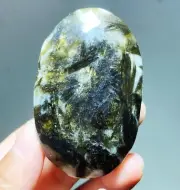 Natural Beautiful Green lepidolite Quartz Crystal Sphere Palm Healing C522