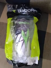 New! DIADORA Forte XL Shinguards Green/Black/White