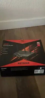 netgear nighthawk pro gaming xr500 in box, willing to take reasonable offers