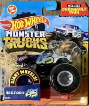 Hot Wheels 2020 Monster Trucks #70/75 BIGFOOT 45th #GJD98 1:64 Scale Diecast
