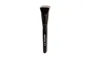 L.A. COLORS Cosmetic Brush - Contour/Sculpting Brush - Contour/Sculpting Brush