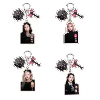 在飛比找蝦皮購物優惠-韓國名人 BLACKPINK 鑰匙扣 Lisa Jisoo 