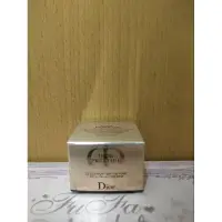 在飛比找蝦皮購物優惠-<全新>迪奧Dior 精萃再生花蜜氣墊粉餅-010色號-象牙