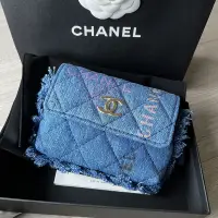 在飛比找蝦皮購物優惠-chanel 香奈兒22p 塗鴉牛仔小廢包 鏈條小包