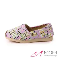 在飛比找momo購物網優惠-【MOM】韓版休閒舒適帆布鞋 懶人樂福鞋 童鞋(繽紛紫)