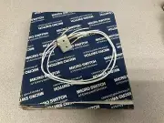 Honeywell 91929 Micro Switch 1SE1 8938 (NO ORIGINAL PACKAGING)
