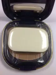 Max Factor High Definition Flawless Complexion Compact Makeup MEDIUM BEIGE WARM3