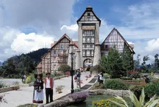 成功山莊科爾馬度假村Colmar Tropicale – Berjaya Hills