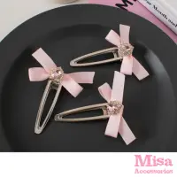 在飛比找momo購物網優惠-【MISA】甜酷少女粉色蝴蝶結寶石髮夾 鴨嘴夾 邊夾(粉色髮