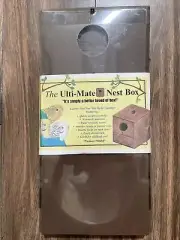 For The Birds Ulti-Mate Nest Box Parakeet Non Toxic Easy Clean H2O Resistant