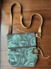 Mongoose-Made in South Africa Crossbody Floral Printed Purse. BRAND NEW w/ tag!