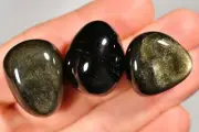 3 *GOLD SHEEN* OBSIDIAN Tumbled Stones 2-3cm 38g Black Self Control Protection