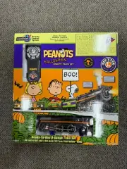 Lionel 6-30214 Peanuts® Halloween 2-4-2 Steam LionChief Remote Control Train Set