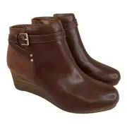 Dr. Scholl's Women's Brown Faux-Leather Double Wedge Booties Size 6.5 S16