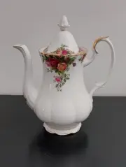 VINTAGE ROYAL ALBERT OLD COUNTRY ROSES COFFEE POT (NEW) Never Used