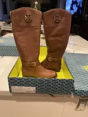 $185 NEW Tory Burch ADELINE 20mm Almond Leather Tall Riding Boots Worn Once 7.5